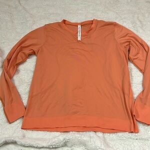 Lululemon long sleeve shirt